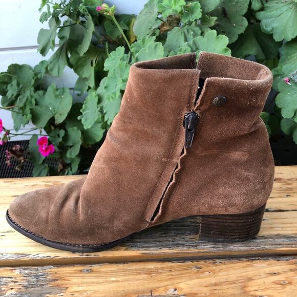 Paul Green Womens Ankle Booties size 7.5 US 5.5 EU Brown Suede Casual Zipper - Picture 7 of 10